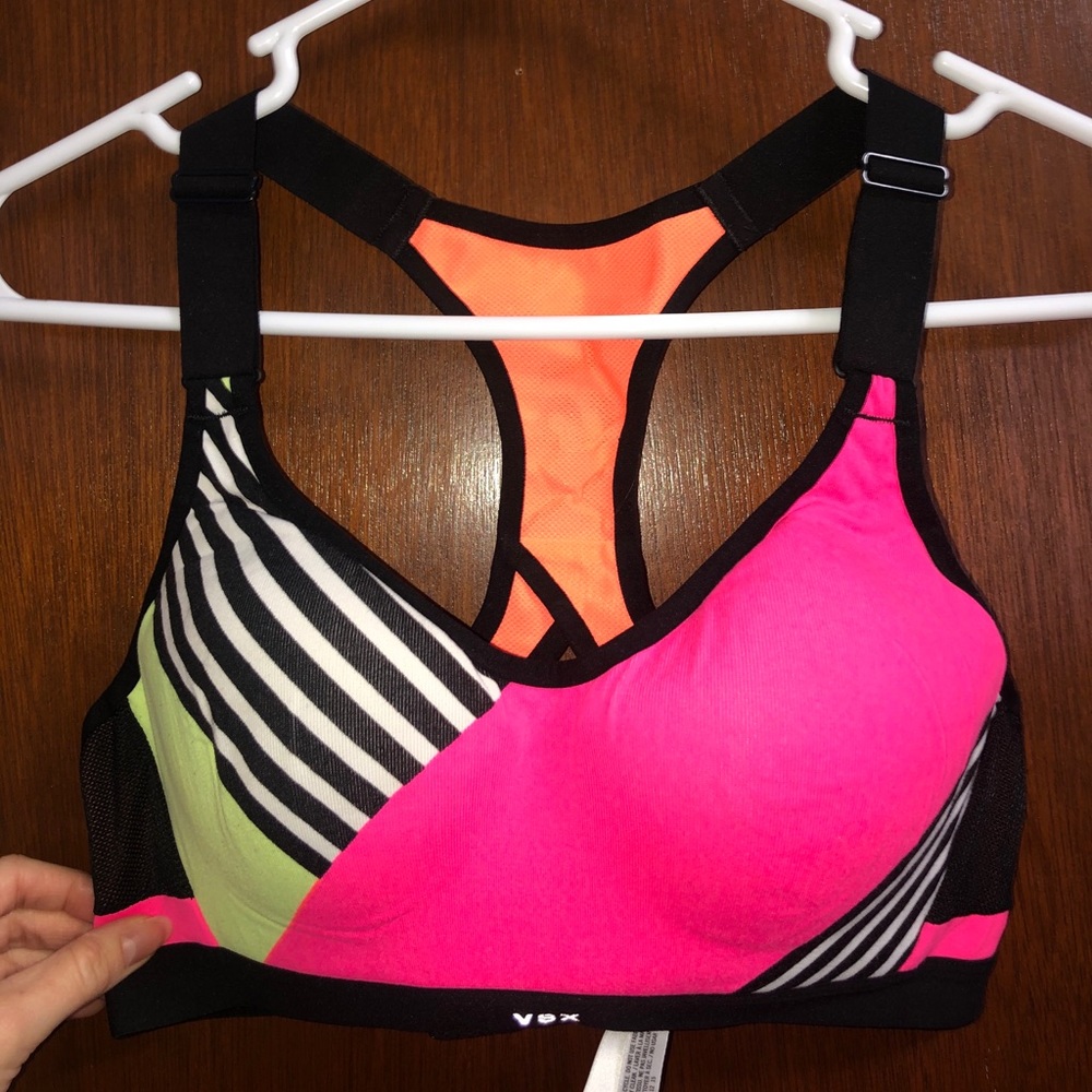 Victoria’s Sport Sportsbra of Victoria’s Secret